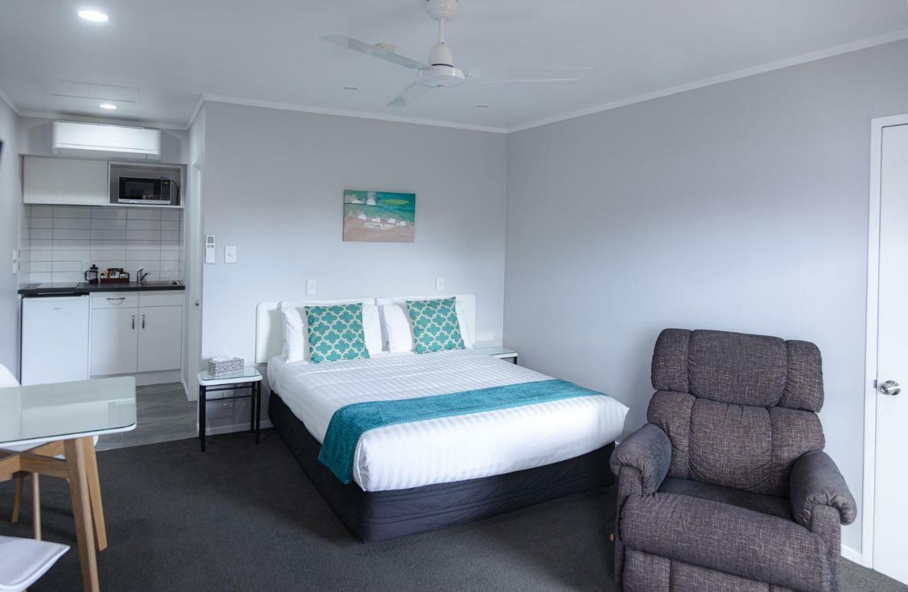 Bks Palm Court Motor Lodge Gisborne Bagian luar foto